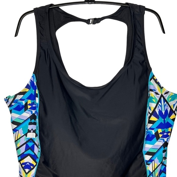 Catalina One Piece Swimsuit Black Floral Print 3X Slimming Racerback Side Stipes - Picture 3 of 9